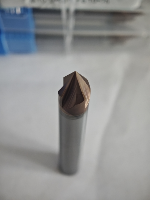 MPG4 CNC Rad Mill Carbide Chamfer Mill 4 Flutes Mill Ακατέργαστο μεταποιητικό εργοστάσιο για κράμα χάλυβα, χάλυβα μούχλας, προσκληρωμένο χάλυβα, Φ10.0 X 90 ° x Φ10 X 75mm
