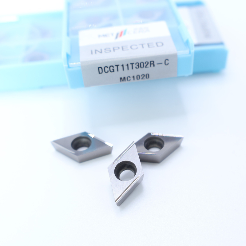 Εισάγματα στροφής CNC Cermet DCGT07 DCGT11 C Τελειωτικό σχιστομετρητή μεταλλικού υλικού Υψηλή αντοχή στην φθορά