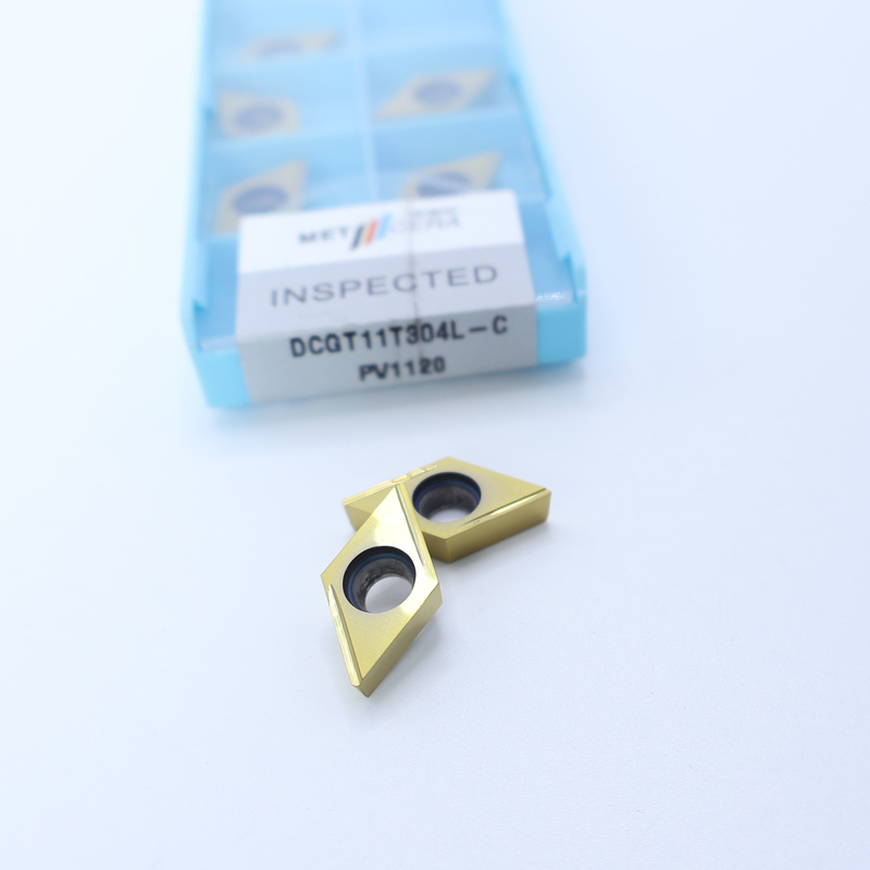 Εισάγματα στροφής CNC Cermet DCGT07 DCGT11 C Τελειωτικό σχιστομετρητή μεταλλικού υλικού Υψηλή αντοχή στην φθορά