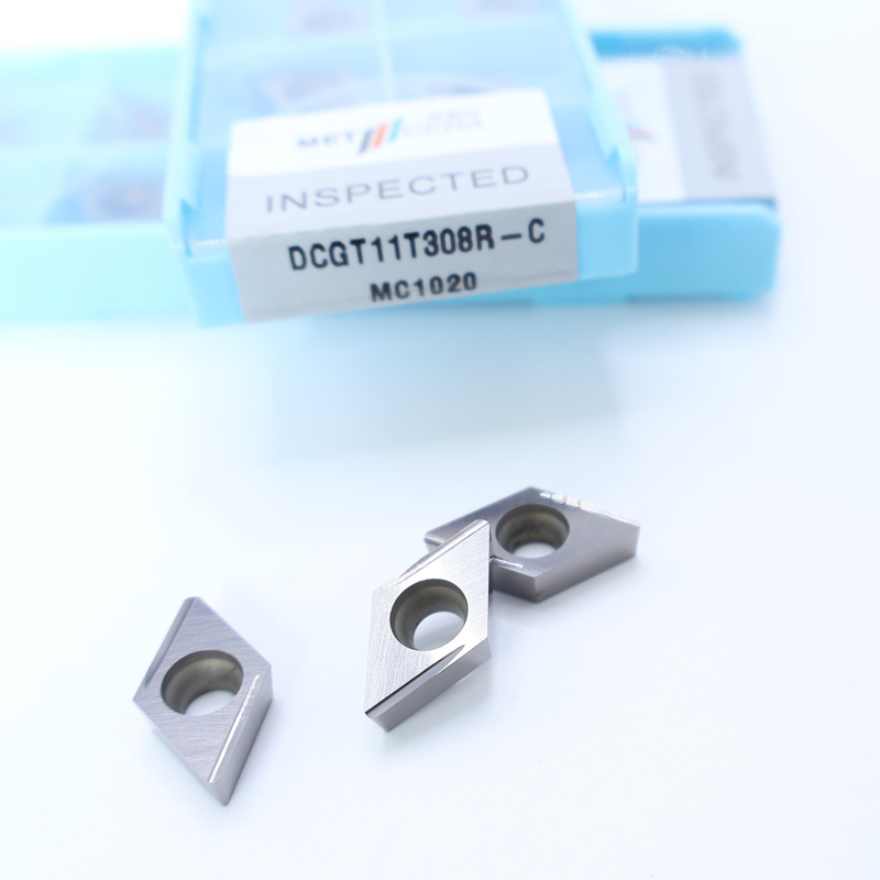 Εισάγματα στροφής CNC Cermet DCGT07 DCGT11 C Τελειωτικό σχιστομετρητή μεταλλικού υλικού Υψηλή αντοχή στην φθορά